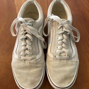 Women’s classic light grey vans